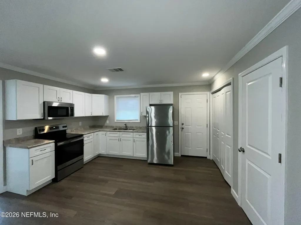 2065 W 14th Street Jacksonville FL 32209