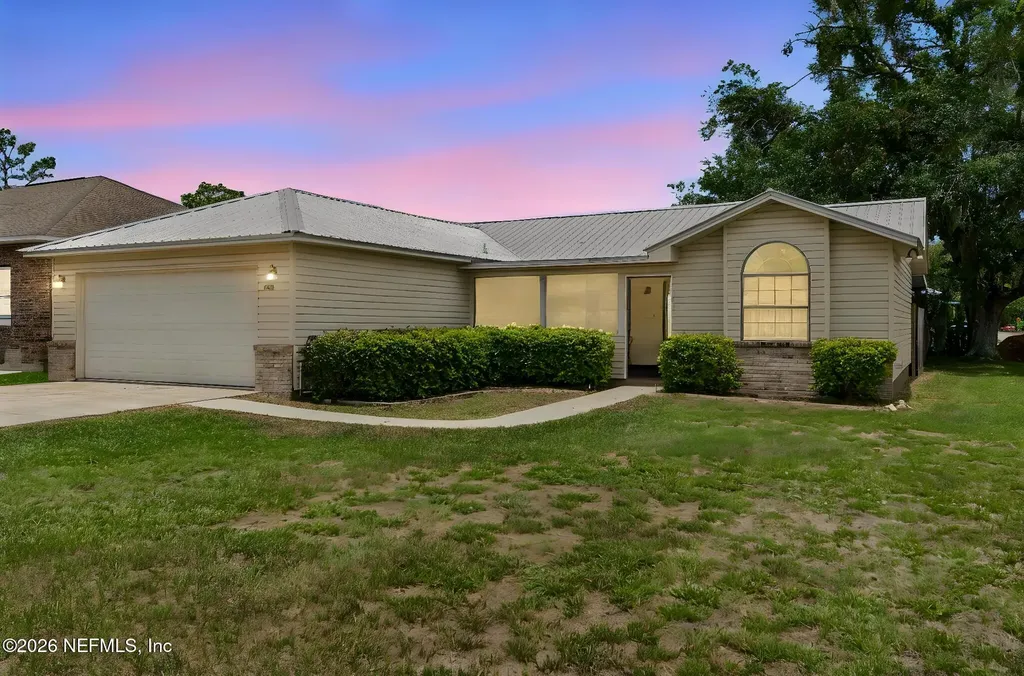 6102 W 1st Manor Palatka FL 32177