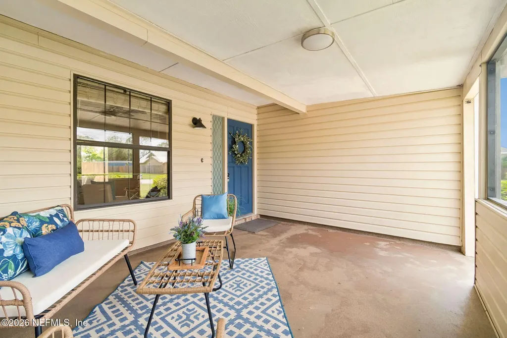6102 W 1st Manor Palatka FL 32177