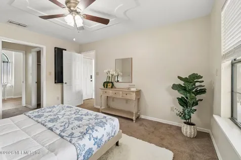 6102 W 1st Manor Palatka FL 32177