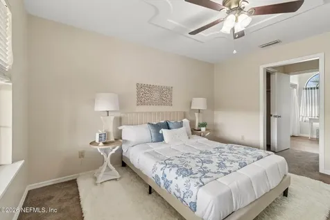 6102 W 1st Manor Palatka FL 32177