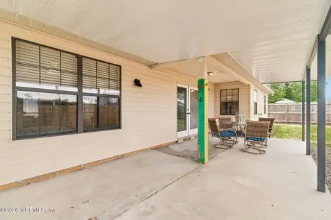 6102 W 1st Manor Palatka FL 32177
