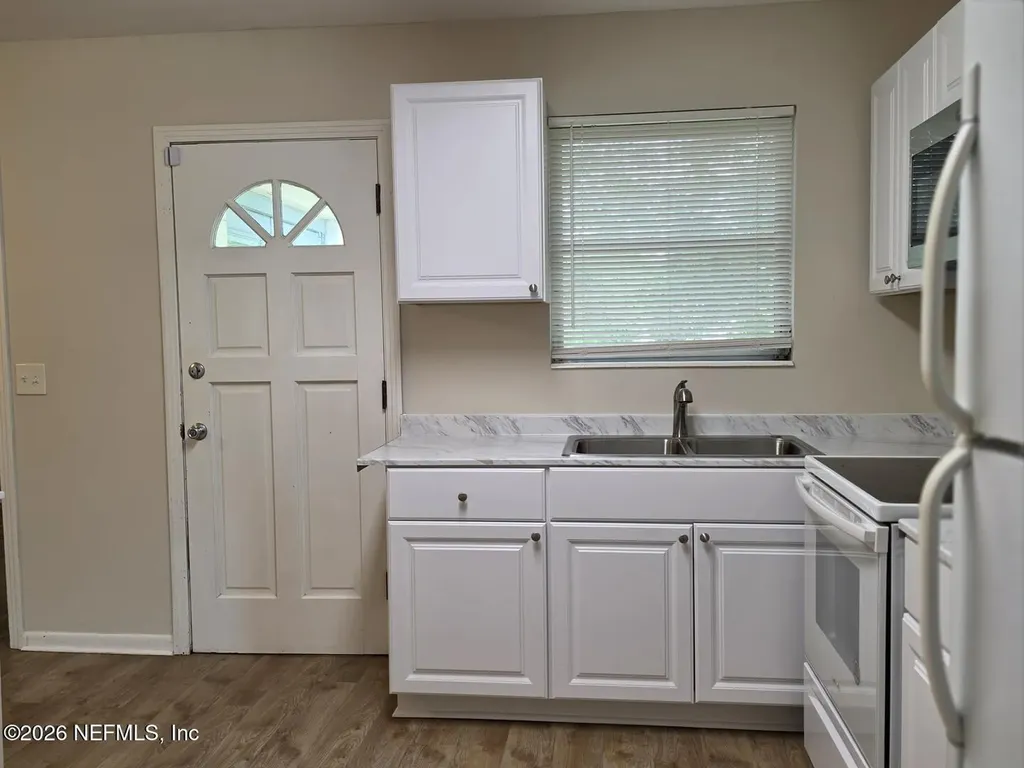 950 Millard Court W Jacksonville FL 32225