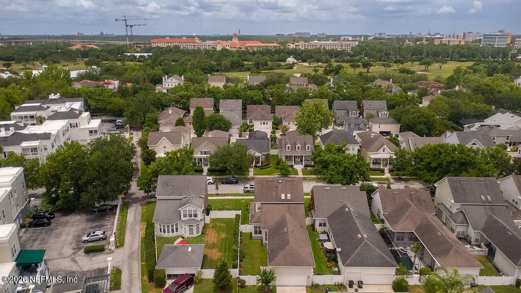 712 Teal Avenue Celebration FL 34747
