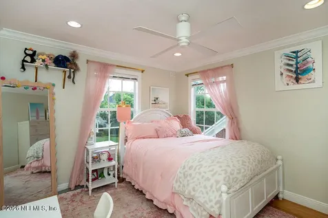 712 Teal Avenue Celebration FL 34747