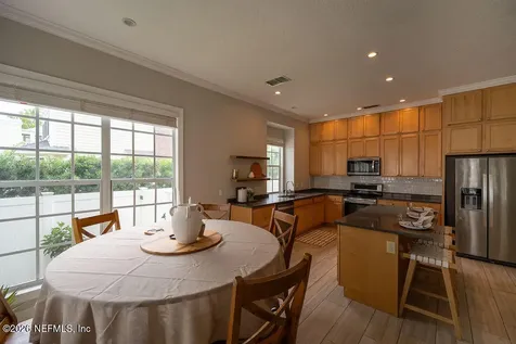 712 Teal Avenue Celebration FL 34747