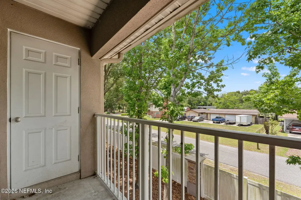 1465 Manotak Point Drive Jacksonville FL 32210