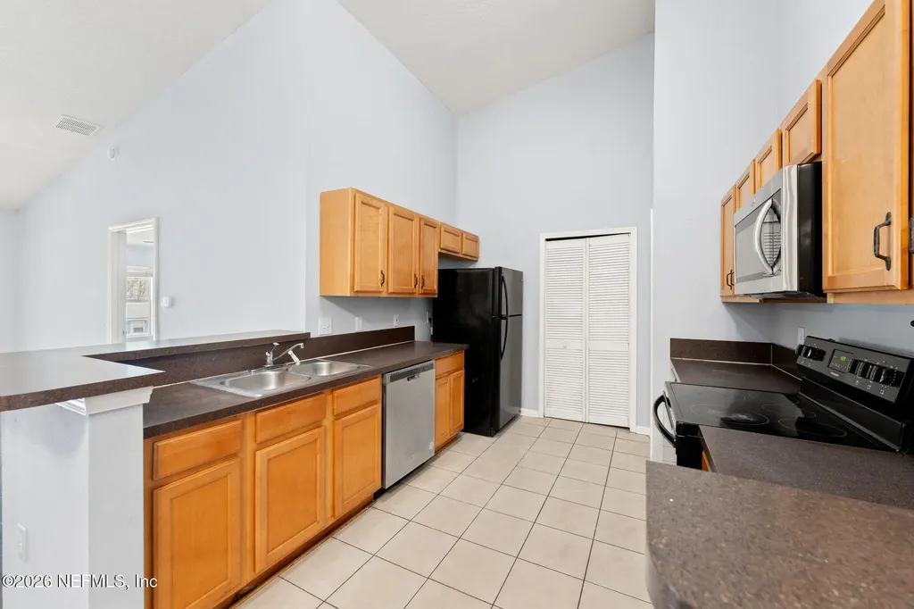 1465 Manotak Point Drive Jacksonville FL 32210