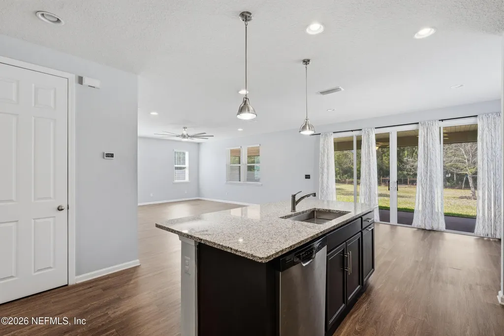 3094 Paddle Creek Drive Green Cove Springs FL 32043