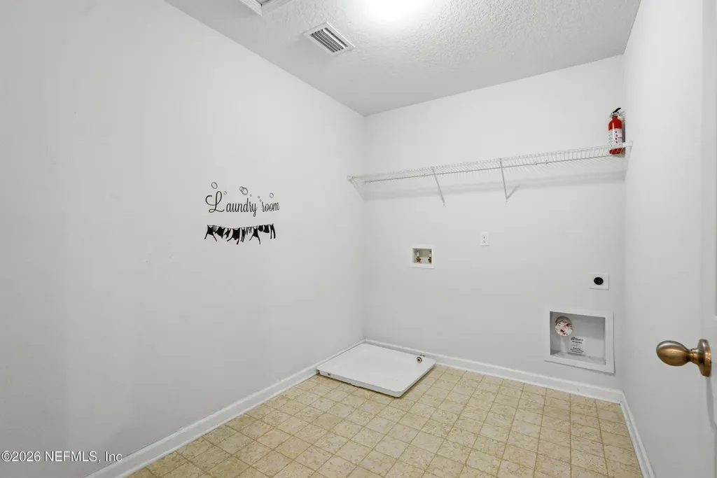 3094 Paddle Creek Drive Green Cove Springs FL 32043