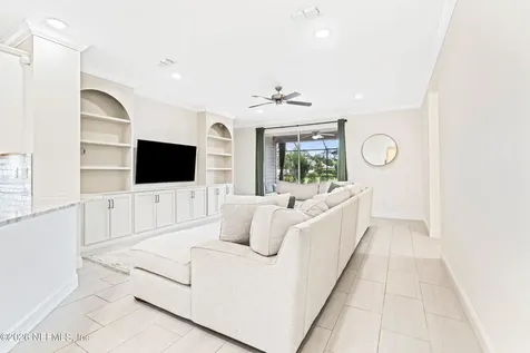 4668 Marilyn Anne Drive Jacksonville FL 32257