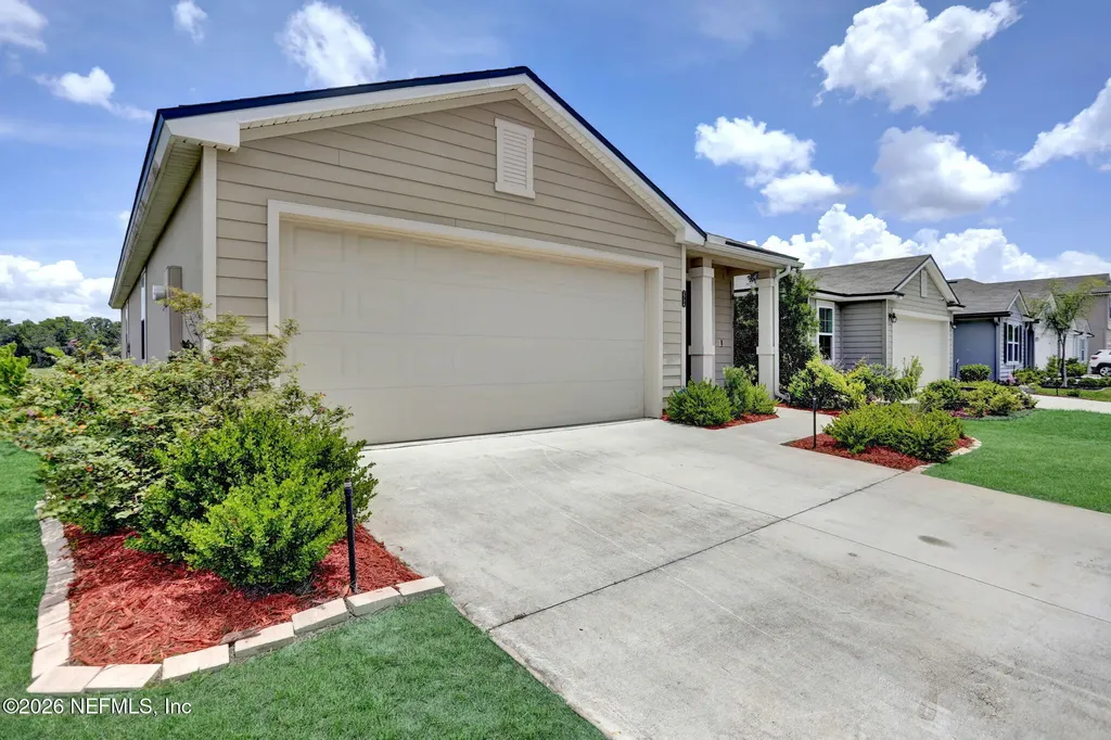 2734 Oak Stream Drive Green Cove Springs FL 32043