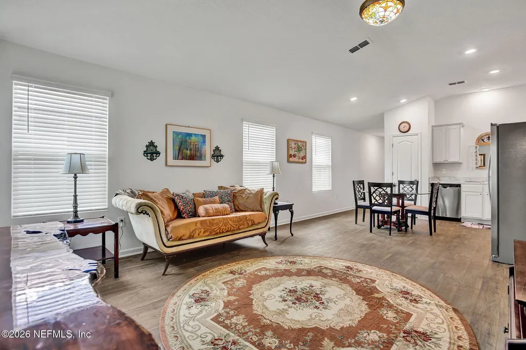 2734 Oak Stream Drive Green Cove Springs FL 32043