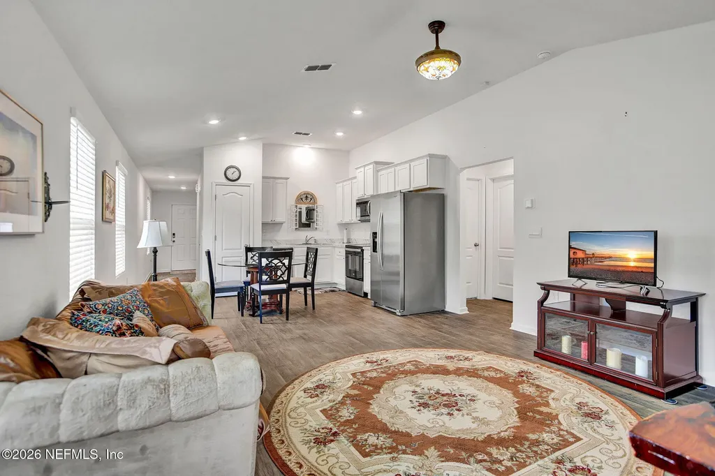 2734 Oak Stream Drive Green Cove Springs FL 32043