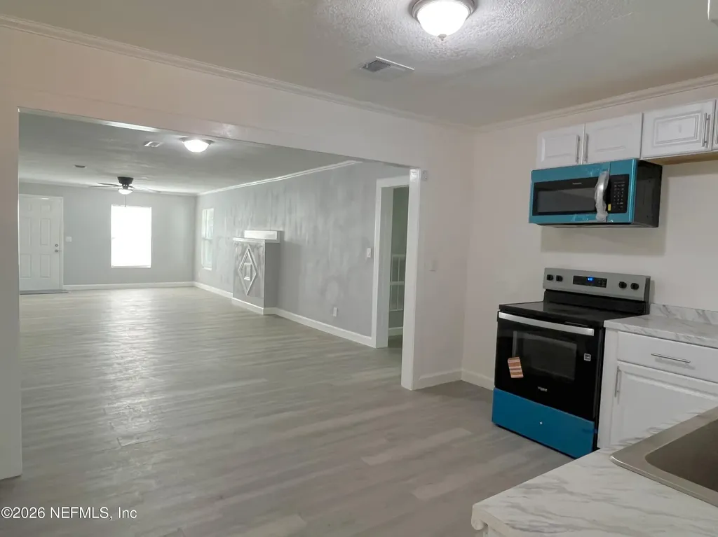 7125 Bloxham Avenue Jacksonville FL 32208