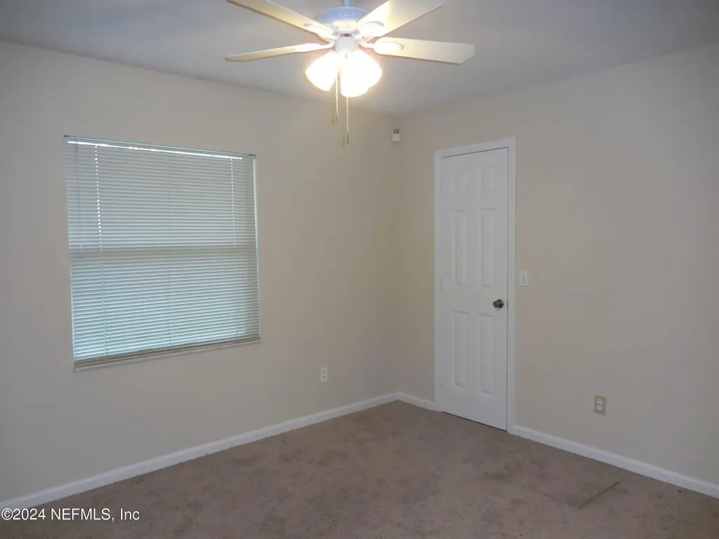 2942 Rockford Falls Drive N Jacksonville FL 32224