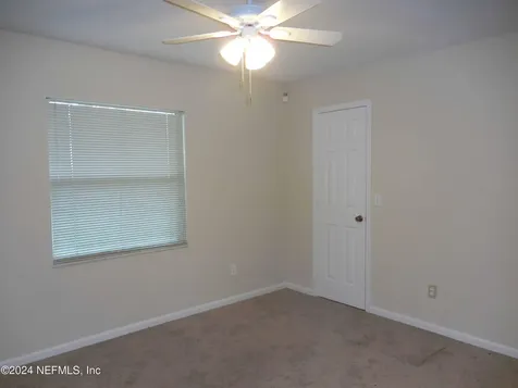 2942 Rockford Falls Drive N Jacksonville FL 32224