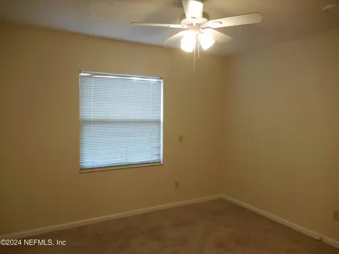 2942 Rockford Falls Drive N Jacksonville FL 32224