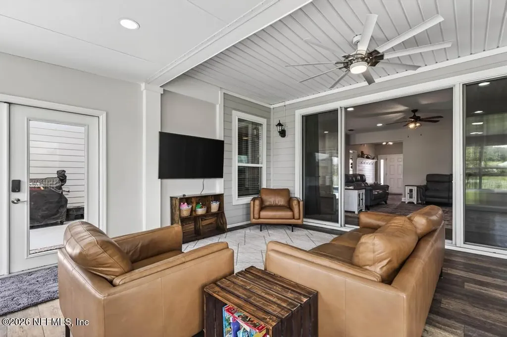 8285 River Edge Place Jacksonville FL 32218
