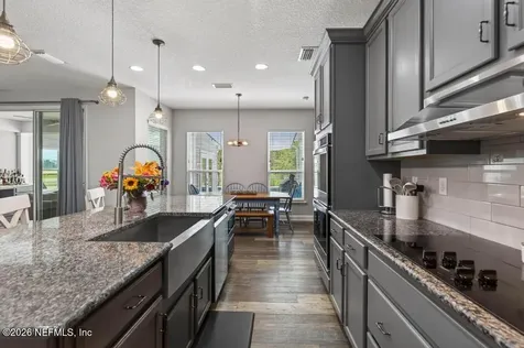 8285 River Edge Place Jacksonville FL 32218
