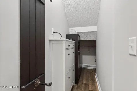 8285 River Edge Place Jacksonville FL 32218