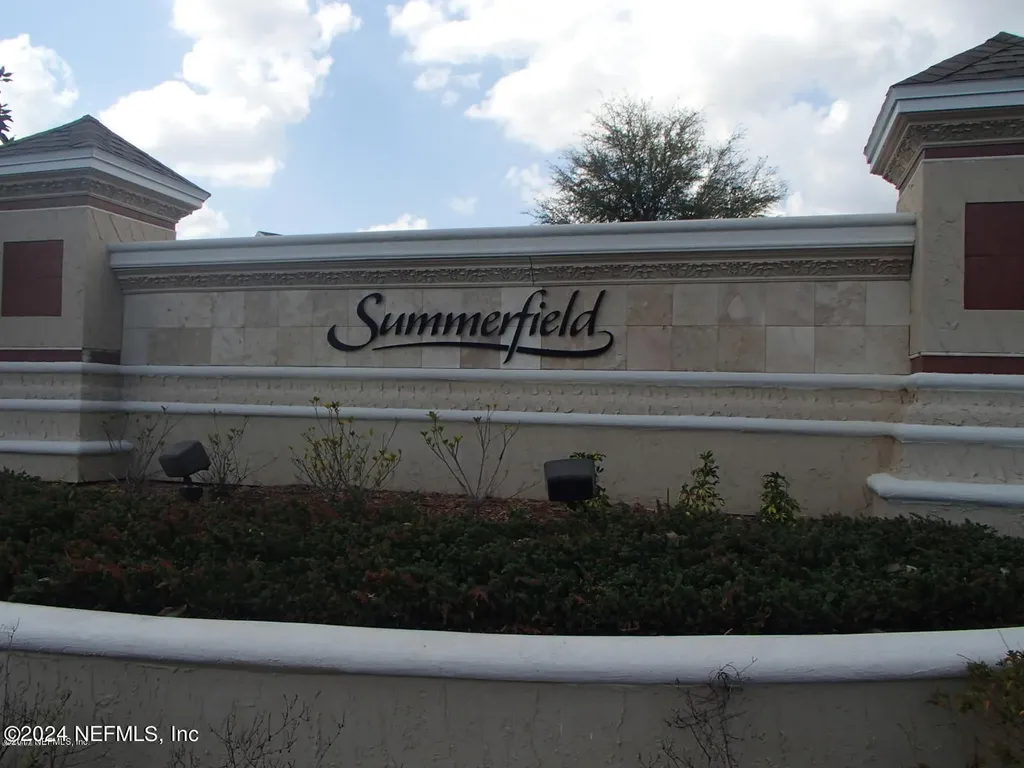 8125 Summergate Court Jacksonville FL 32256
