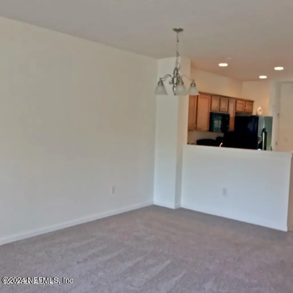 8125 Summergate Court Jacksonville FL 32256