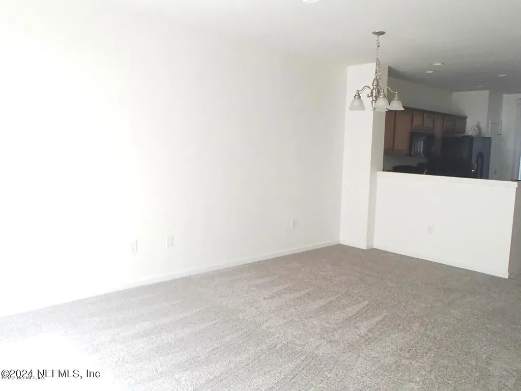 8125 Summergate Court Jacksonville FL 32256