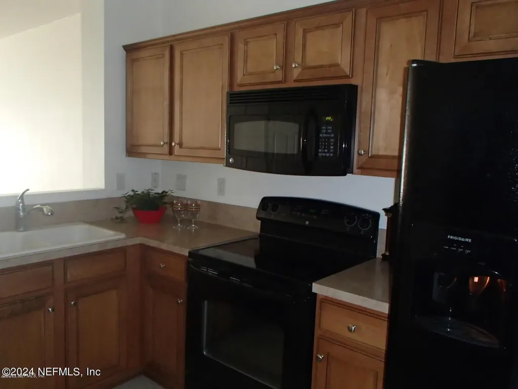 8125 Summergate Court Jacksonville FL 32256
