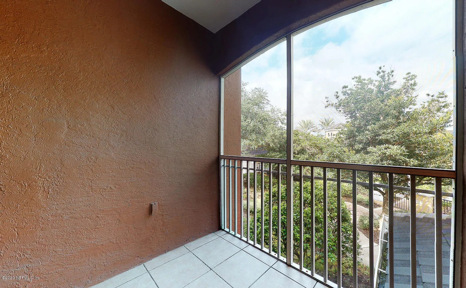 10075 Gate Parkway N Jacksonville FL 32246