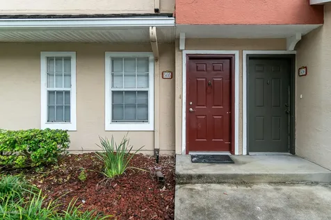 10075 Gate Parkway N Jacksonville FL 32246