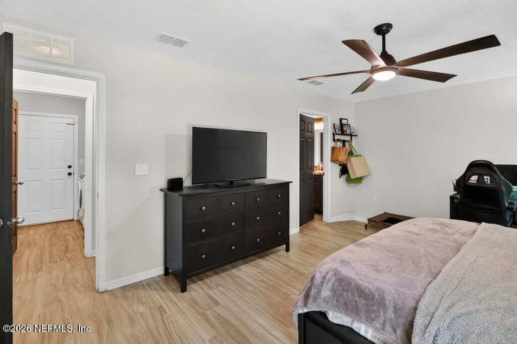 873 Grace Circle E Jacksonville FL 32205
