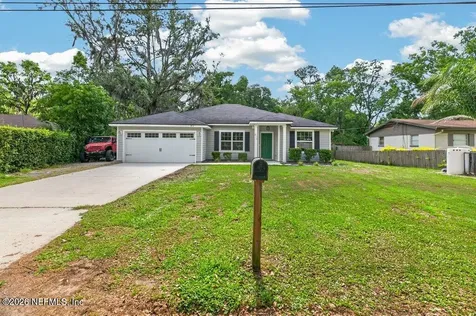 873 Grace Circle E Jacksonville FL 32205