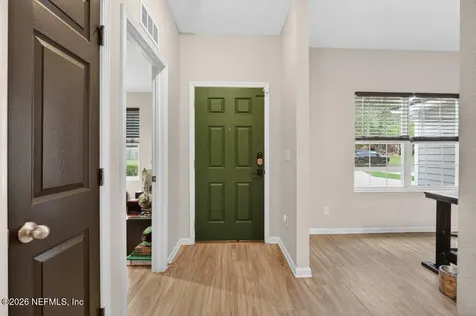 873 Grace Circle E Jacksonville FL 32205
