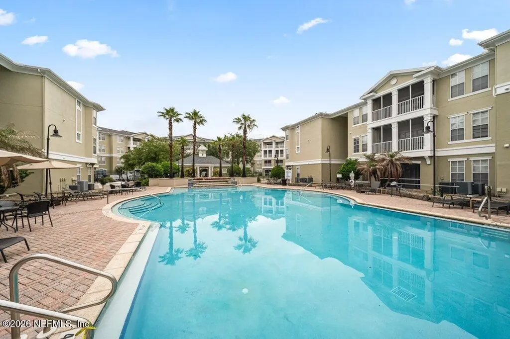 8290 Gate Parkway W Jacksonville FL 32216