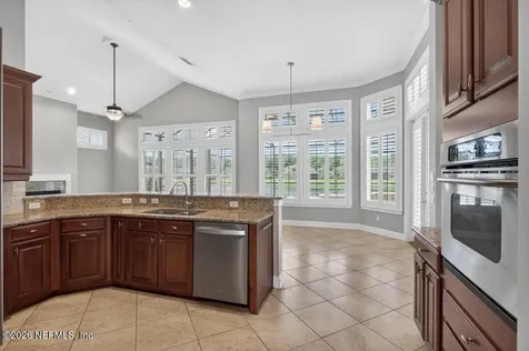 824 E Dorchester Drive St. Johns FL 32259