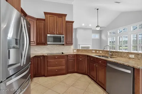 824 E Dorchester Drive St. Johns FL 32259