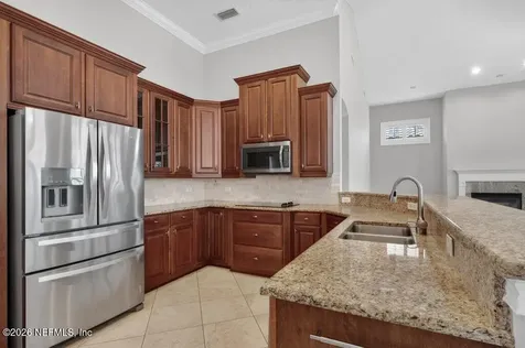 824 E Dorchester Drive St. Johns FL 32259