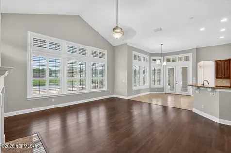 824 E Dorchester Drive St. Johns FL 32259