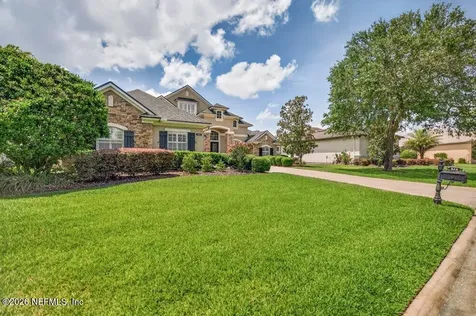 824 E Dorchester Drive St. Johns FL 32259