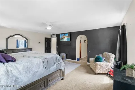 8845 Merseyside Avenue Jacksonville FL 32219