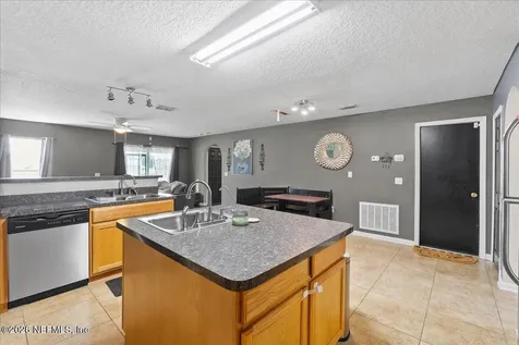 8845 Merseyside Avenue Jacksonville FL 32219