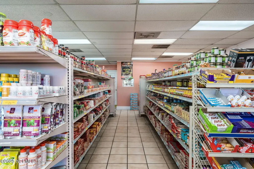 5111-16 Baymeadows Road Jacksonville FL 32217