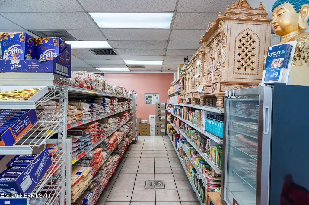 5111-16 Baymeadows Road Jacksonville FL 32217