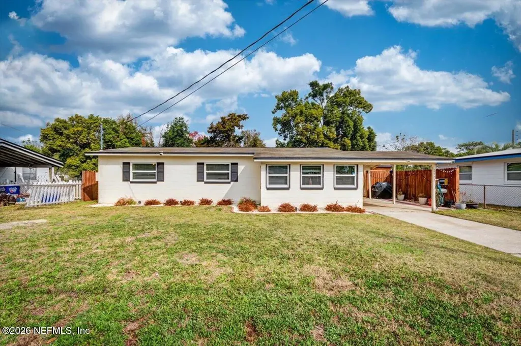 2425 Tulsa Road N Jacksonville FL 32218