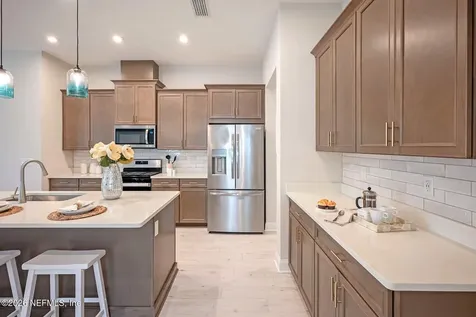 383 Ladyslipper Drive St. Johns FL 32259