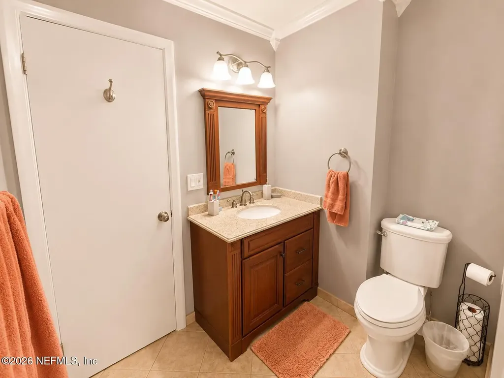 1050 Chateau Drive Jacksonville FL 32211
