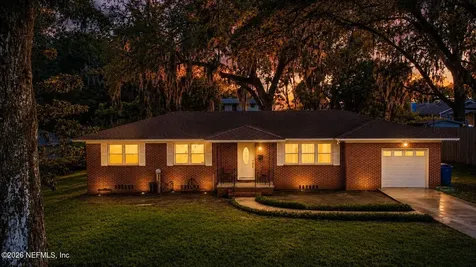 1050 Chapeau Road Jacksonville FL 32211