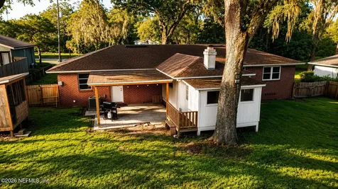 1050 Chapeau Road Jacksonville FL 32211