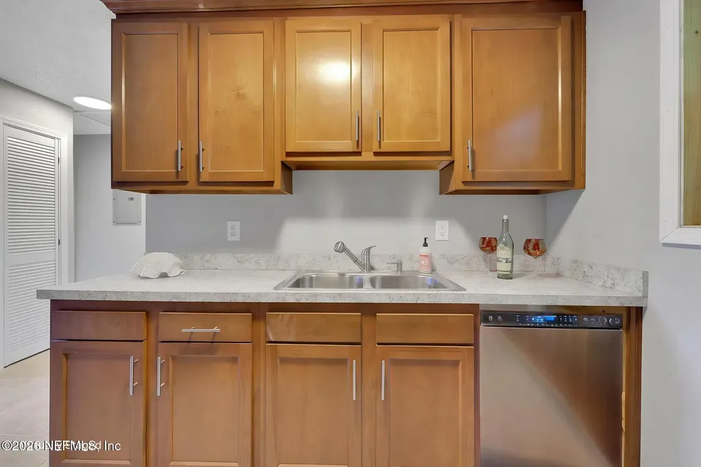 1133 Girvin Road Jacksonville FL 32225